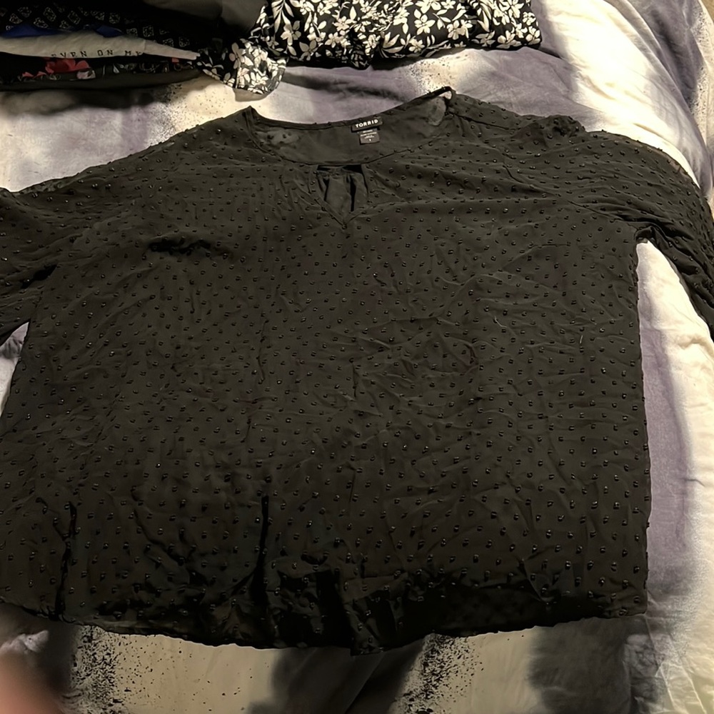 Torrid size 1 blouse